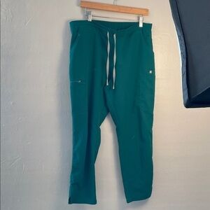 Figs Men's Green Cargo Pants